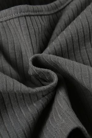 Quick Outfits, Modest Fashion Outfits Ideas Layered Asymmetric Top