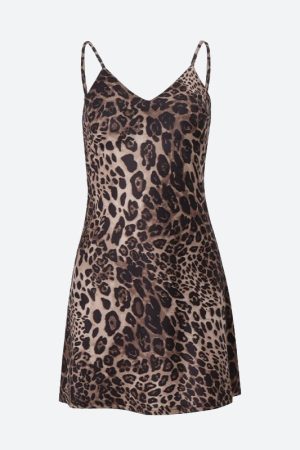 Quick Outfits, Modest Fashion Outfits Ideas Leopard Backless Mini Dress