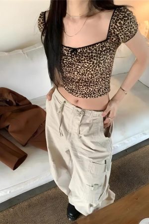 Quick Outfits, Modest Fashion Outfits Ideas Leopard Bodycon Crop Top