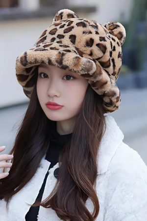 Quick Outfits, Modest Fashion Outfits Ideas Leopard Ear Plush Hat