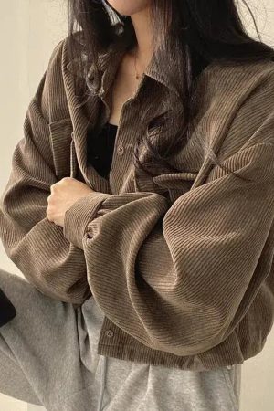 Quick Outfits, Modest Fashion Outfits Ideas Light Academia Cropped Corduroy Jacket