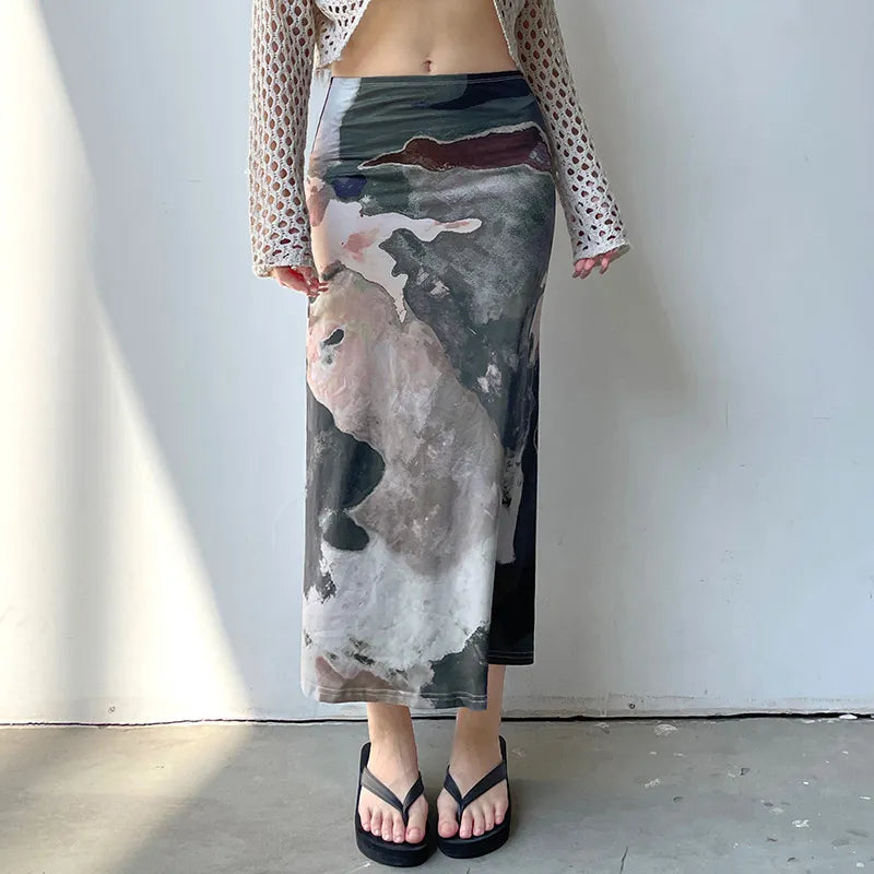 Quick Outfits, Modest Fashion Outfits Ideas Low Rise Graphic Printed Midi Skirt Quick Outfits, Modest Fashion Outfits Ideas Low Rise Graphic Printed Midi Skirt