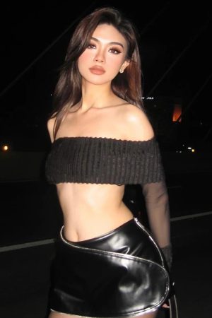 Quick Outfits, Modest Fashion Outfits Ideas Mesh Sleeve Off Shoulder Crop Top