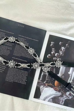 Quick Outfits, Modest Fashion Outfits Ideas Metal Faux Leather Tiny Belt