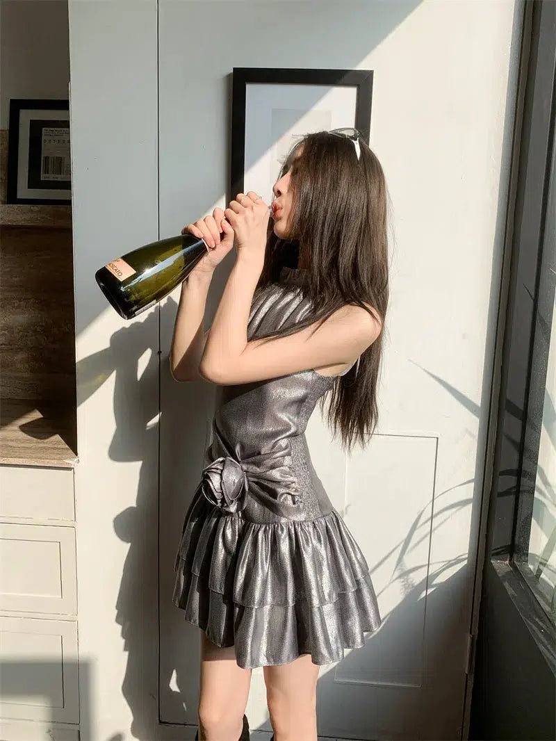 Quick Outfits, Modest Fashion Outfits Ideas Metallic Mini Dress Quick Outfits, Modest Fashion Outfits Ideas Metallic Mini Dress