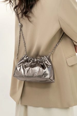 Quick Outfits, Modest Fashion Outfits Ideas Metallic Ruched Bag