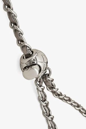 Quick Outfits, Modest Fashion Outfits Ideas Metallic Ruched Bag