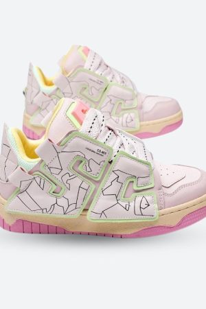 Quick Outfits, Modest Fashion Outfits Ideas Neon Sneakers