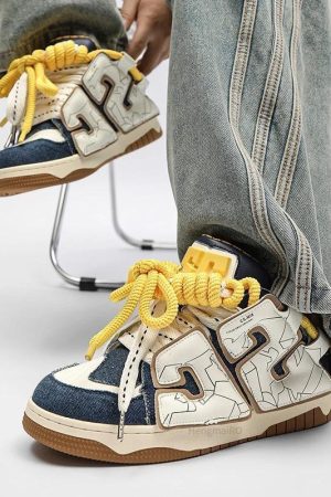 Quick Outfits, Modest Fashion Outfits Ideas Neon Sneakers