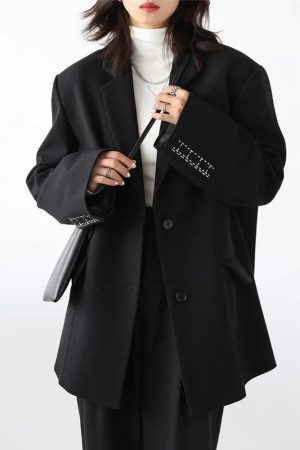 Quick Outfits, Modest Fashion Outfits Ideas Office Style Wide Shoulder Classy Blazer