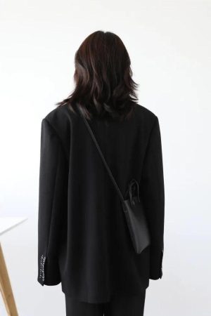 Quick Outfits, Modest Fashion Outfits Ideas Office Style Wide Shoulder Classy Blazer