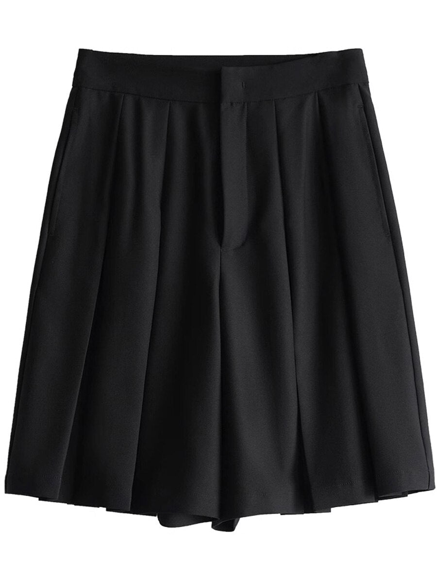 Quick Outfits, Modest Fashion Outfits Ideas Old Money Shorts Quick Outfits, Modest Fashion Outfits Ideas Old Money Shorts