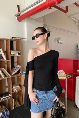 Quick Outfits, Modest Fashion Outfits Ideas One Shoulder Basic Top