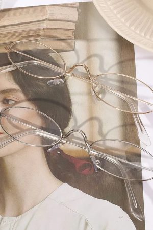 Quick Outfits, Modest Fashion Outfits Ideas Oval Glasses