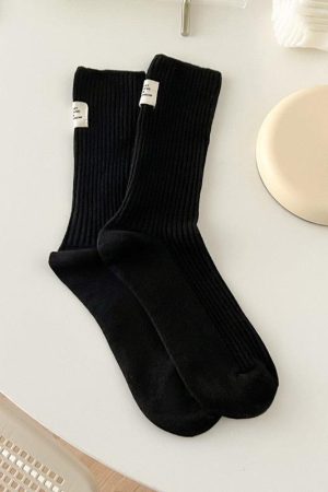 Quick Outfits, Modest Fashion Outfits Ideas Pastel Colors Mid Cut Socks