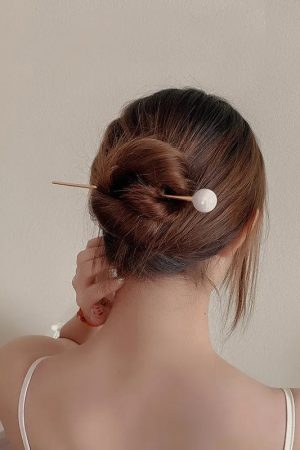 Quick Outfits, Modest Fashion Outfits Ideas Pearl Hair Pins