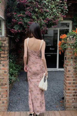 Quick Outfits, Modest Fashion Outfits Ideas Pink Maxi Dress