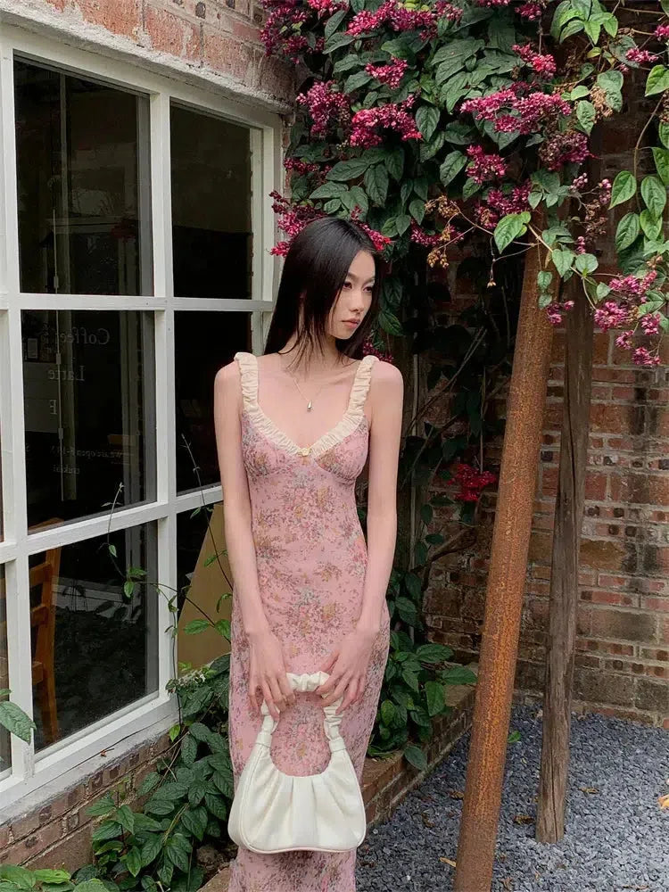 Quick Outfits, Modest Fashion Outfits Ideas Pink Maxi Dress Quick Outfits, Modest Fashion Outfits Ideas Pink Maxi Dress