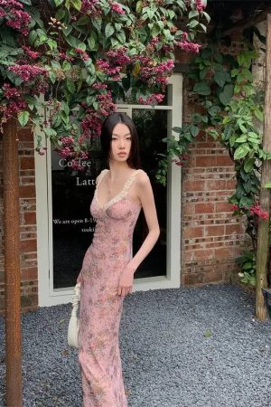 Quick Outfits, Modest Fashion Outfits Ideas Pink Maxi Dress