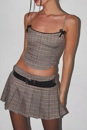 Quick Outfits, Modest Fashion Outfits Ideas Plaid Top & Mini Skirt Two Piece Set