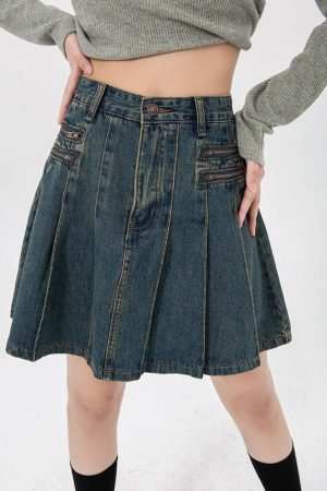 Quick Outfits, Modest Fashion Outfits Ideas Pleated Denim Mini Skirt