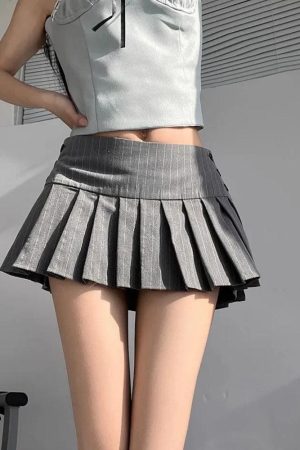 Quick Outfits, Modest Fashion Outfits Ideas Pleated Mini Skirt