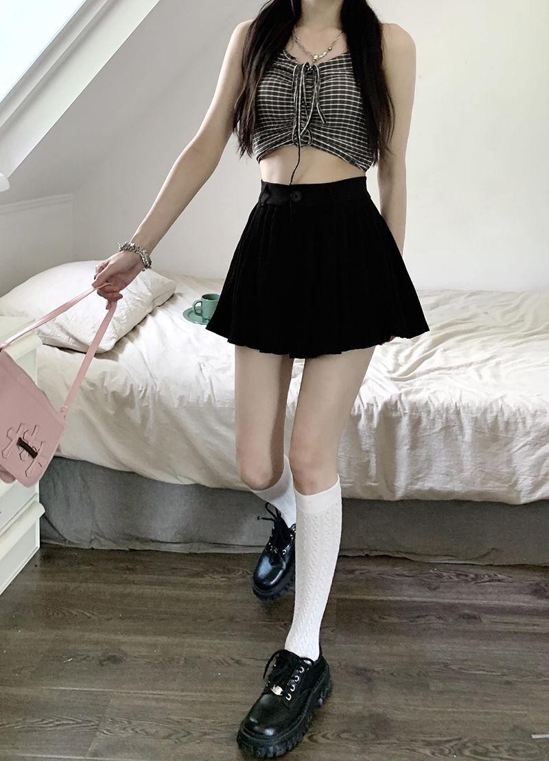 Quick Outfits, Modest Fashion Outfits Ideas Pleated Mini Skort Quick Outfits, Modest Fashion Outfits Ideas Pleated Mini Skort