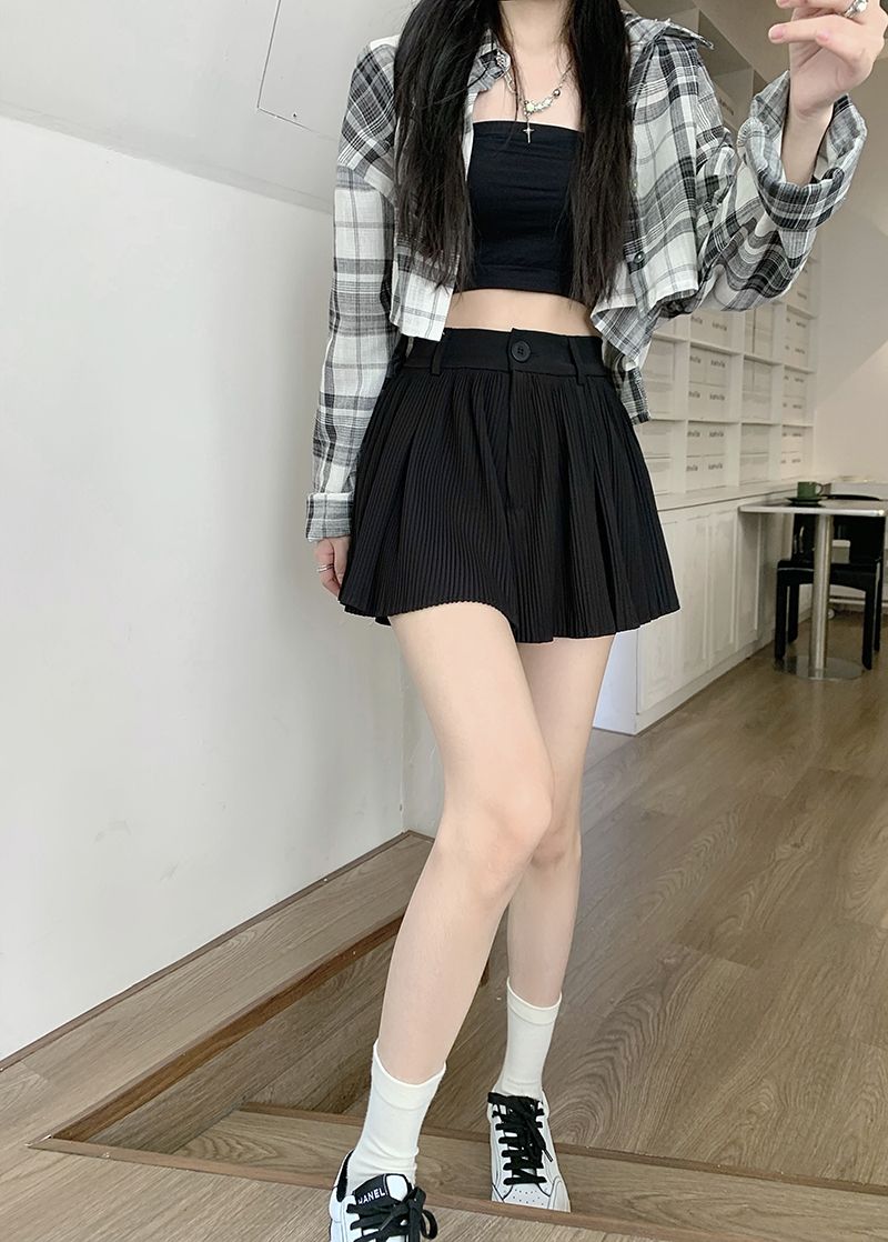 Quick Outfits, Modest Fashion Outfits Ideas Pleated Mini Skort Quick Outfits, Modest Fashion Outfits Ideas Pleated Mini Skort