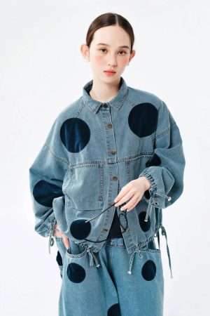 Quick Outfits, Modest Fashion Outfits Ideas Polka Dot Button Up Denim Jacket