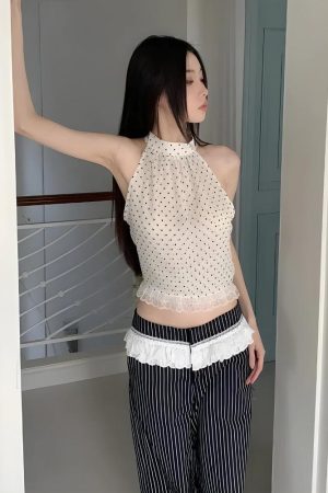 Quick Outfits, Modest Fashion Outfits Ideas Polka Dot Halter Top