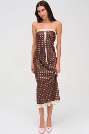 Quick Outfits, Modest Fashion Outfits Ideas Polka Dot Midi Dress