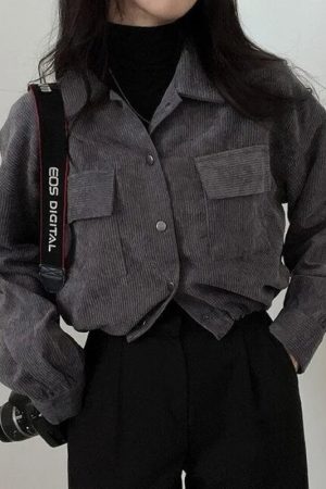 Quick Outfits, Modest Fashion Outfits Ideas Puff Sleeved Corduroy Crop Shirt