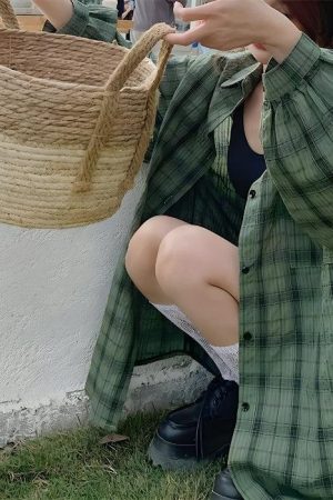 Quick Outfits, Modest Fashion Outfits Ideas Puff Sleeved Plaid Shirt