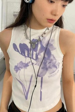 Quick Outfits, Modest Fashion Outfits Ideas Purple Flowers Tank Top