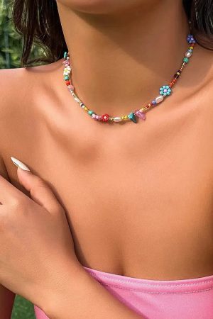 Quick Outfits, Modest Fashion Outfits Ideas Rainbow Beaded Necklace
