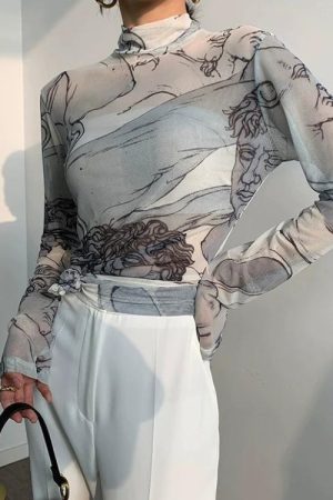 Quick Outfits, Modest Fashion Outfits Ideas Renaissance Heads Mesh Top