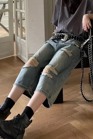 Quick Outfits, Modest Fashion Outfits Ideas Ripped Jean Shorts