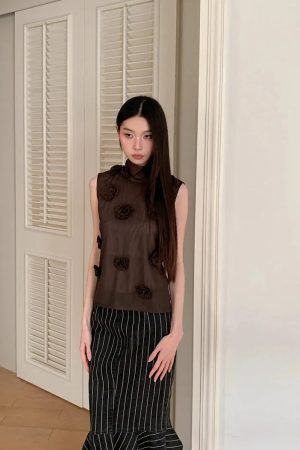 Quick Outfits, Modest Fashion Outfits Ideas Rose Blouse