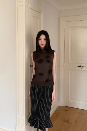 Quick Outfits, Modest Fashion Outfits Ideas Rose Blouse