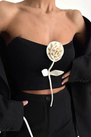 Quick Outfits, Modest Fashion Outfits Ideas Rose Detail Strapless Top