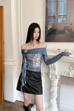 Quick Outfits, Modest Fashion Outfits Ideas Rose Ruffled Off Shoulder Top