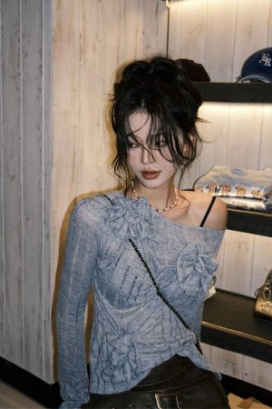 Quick Outfits, Modest Fashion Outfits Ideas Ruched Flower Top