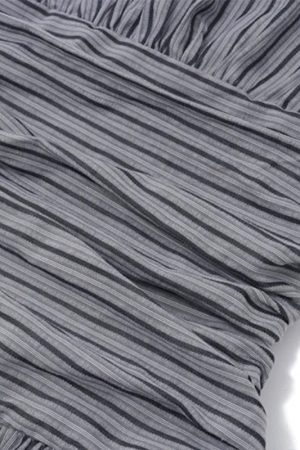 Quick Outfits, Modest Fashion Outfits Ideas Ruched Halter Midi Dress