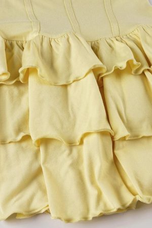 Quick Outfits, Modest Fashion Outfits Ideas Ruffled Halter Mini Dress