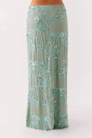 Quick Outfits, Modest Fashion Outfits Ideas Sequin Embellished Maxi Skirt