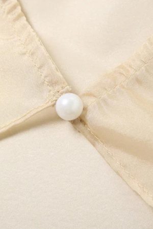 Quick Outfits, Modest Fashion Outfits Ideas Sheer Backless Crop Top