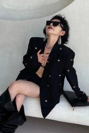 Quick Outfits, Modest Fashion Outfits Ideas Silver Hearts Blazer