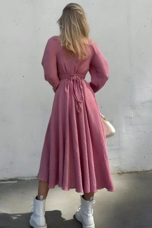 Quick Outfits, Modest Fashion Outfits Ideas Slit Midi Dress