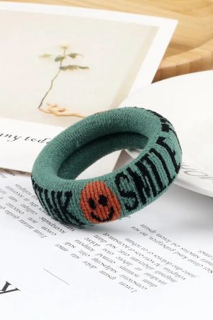 Quick Outfits, Modest Fashion Outfits Ideas Smile & Think Hair Ties