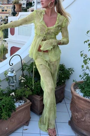 Quick Outfits, Modest Fashion Outfits Ideas Snakeskin Blouse & Maxi Skirt Two Piece Set